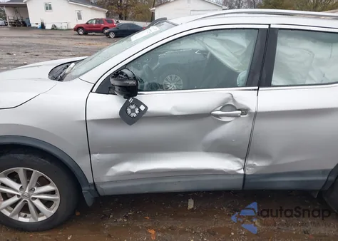 2017 Nissan Rogue Sport Sv from USA, damaged, VIN JN1BJ1CR5HW108163